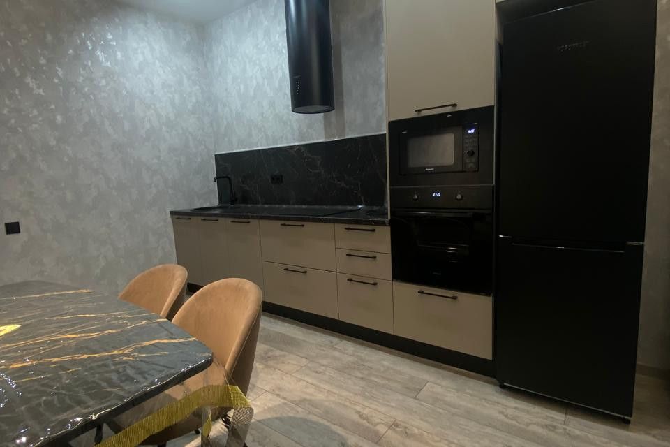 Сдаётся 1-комнатная квартира, 45 м²