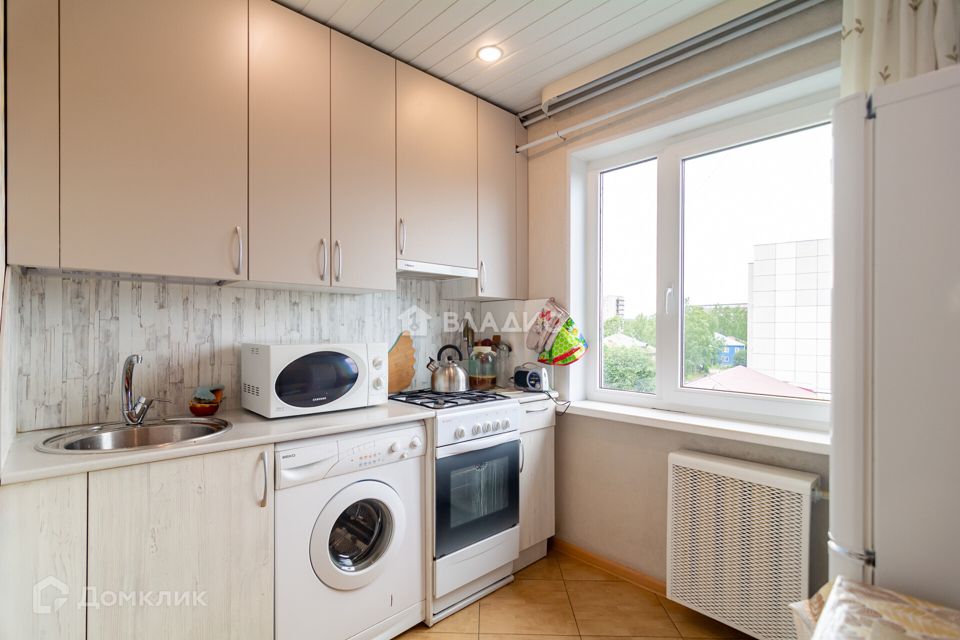 Продаётся 3-комнатная квартира, 60.2 м²