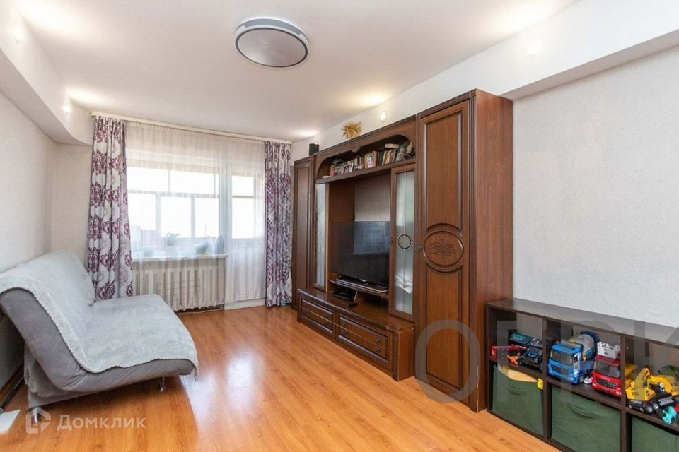 Продаётся 3-комнатная квартира, 59.2 м²