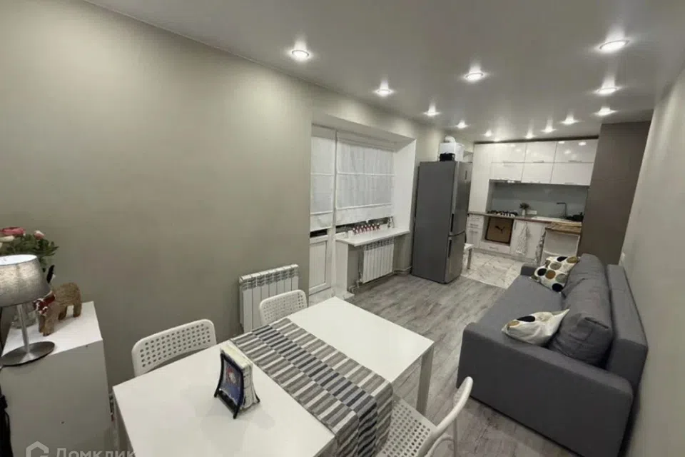 Продаётся 2-комнатная квартира, 42 м²