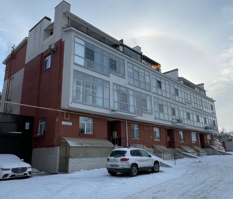 Продаётся 1-комнатная квартира, 60.9 м²