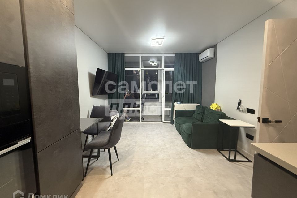 Продаётся 1-комнатная квартира, 38 м²