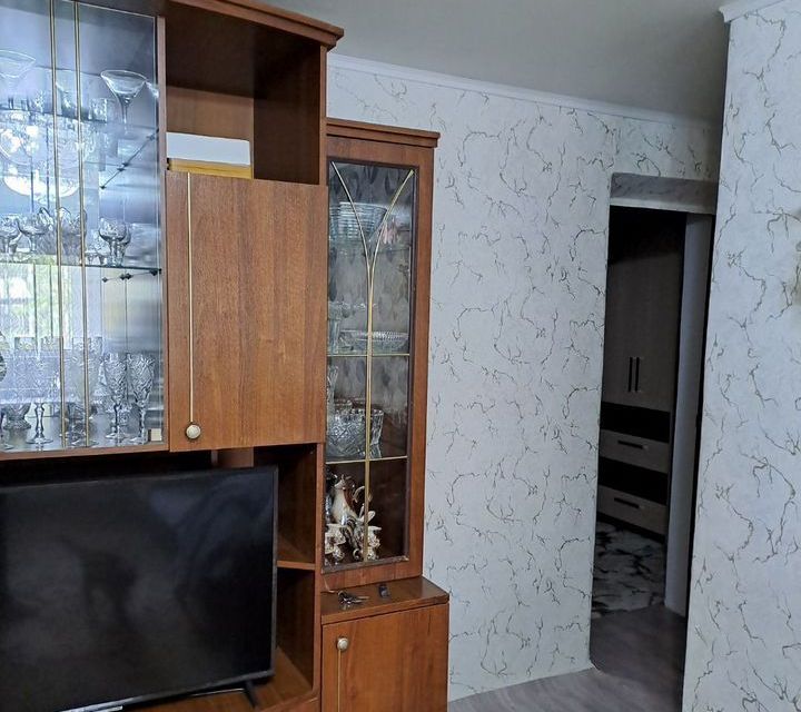 Продаётся 3-комнатная квартира, 56.8 м²