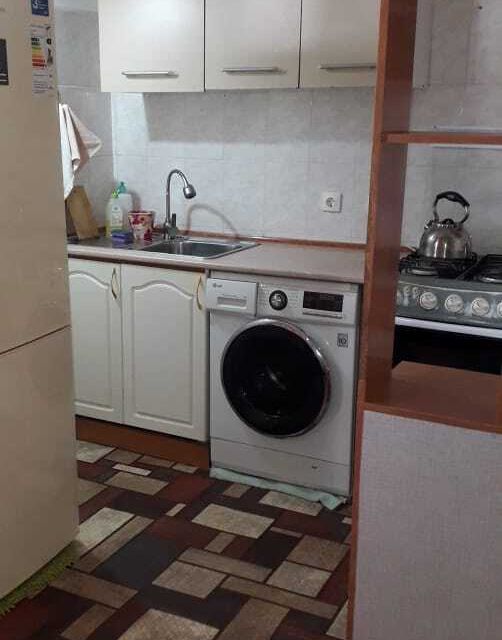 Продаётся 1-комнатная квартира, 43 м²