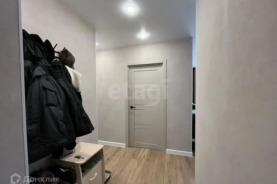 Продаётся 3-комнатная квартира, 61.1 м²