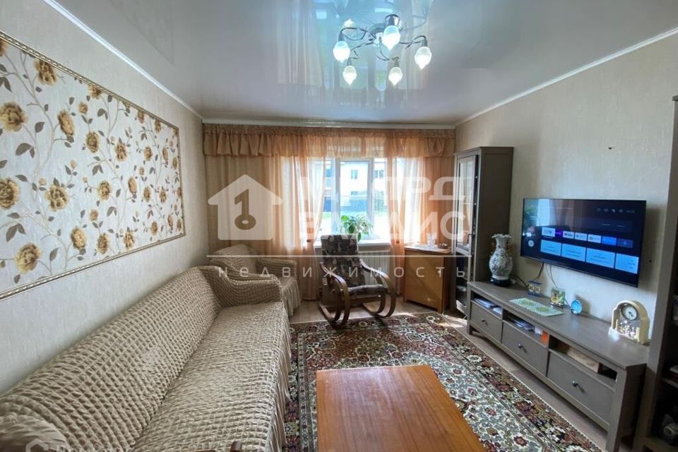 Продаётся 2-комнатная квартира, 41.8 м²