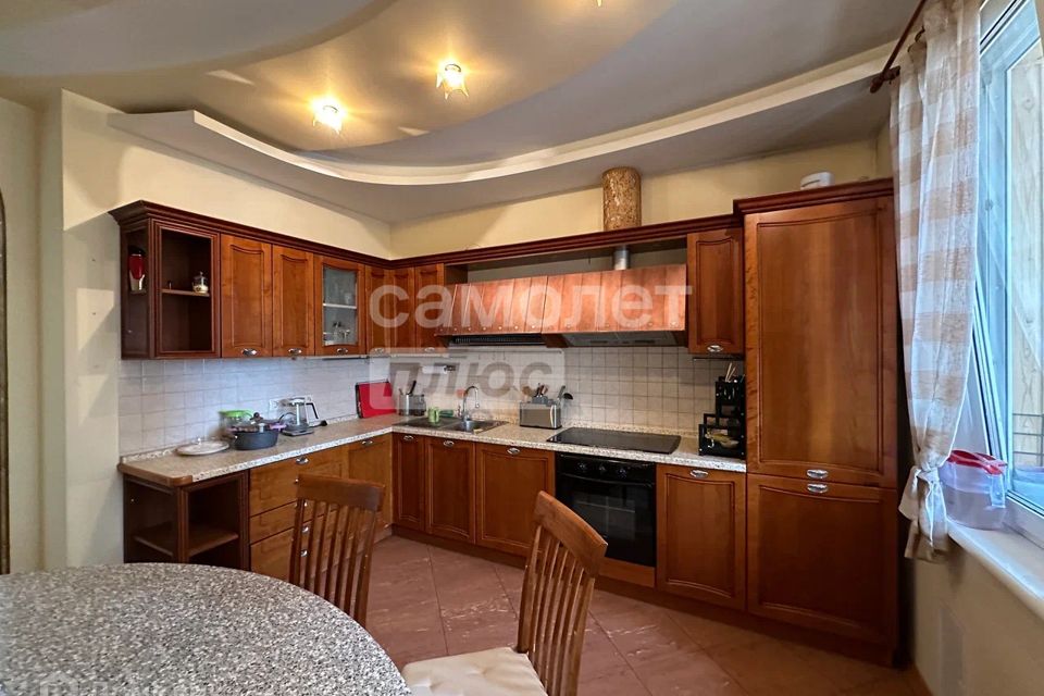 Продаётся 3-комнатная квартира, 98.7 м²