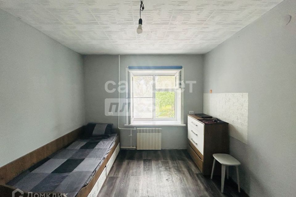 Продаётся 3-комнатная квартира, 56.5 м²