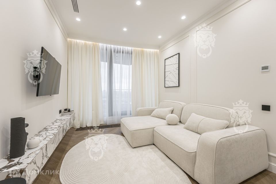 Сдаётся 2-комнатная квартира, 55 м²