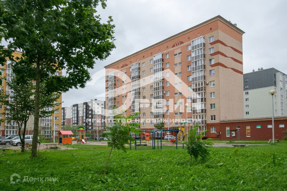 Продаётся 2-комнатная квартира, 55.7 м²