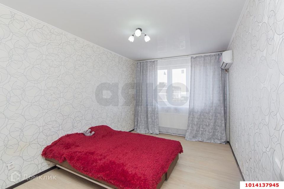 Продаётся 1-комнатная квартира, 39.6 м²