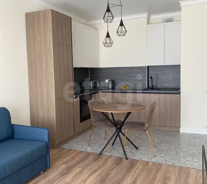 Продаётся 1-комнатная квартира, 40.2 м²