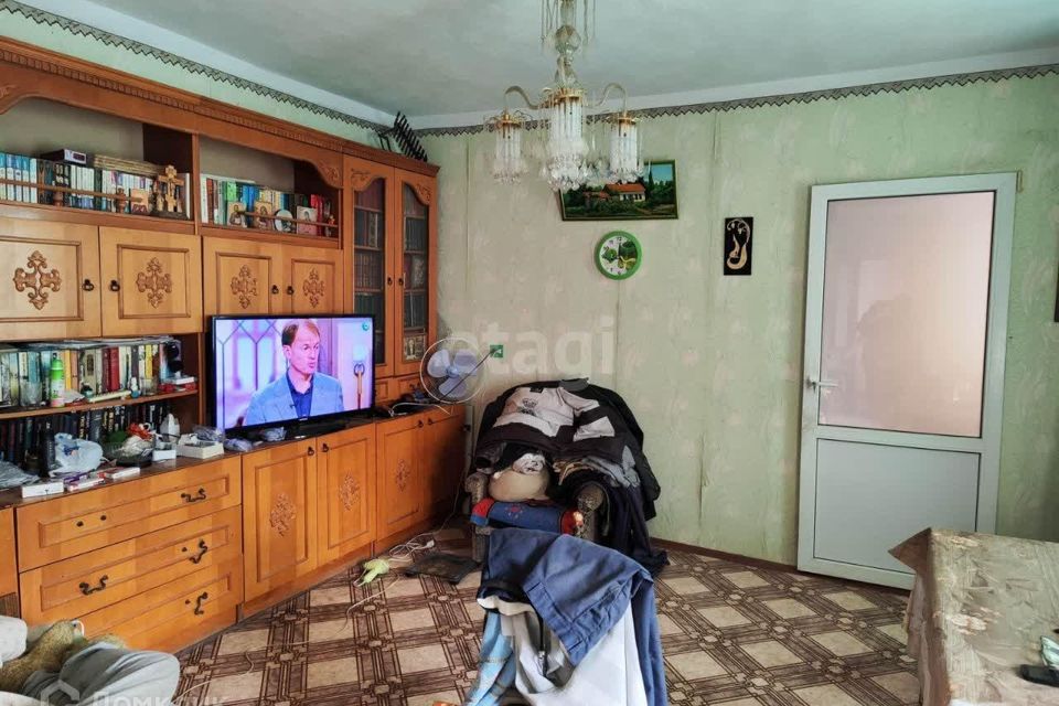 Продаётся 3-комнатная квартира, 42.1 м²