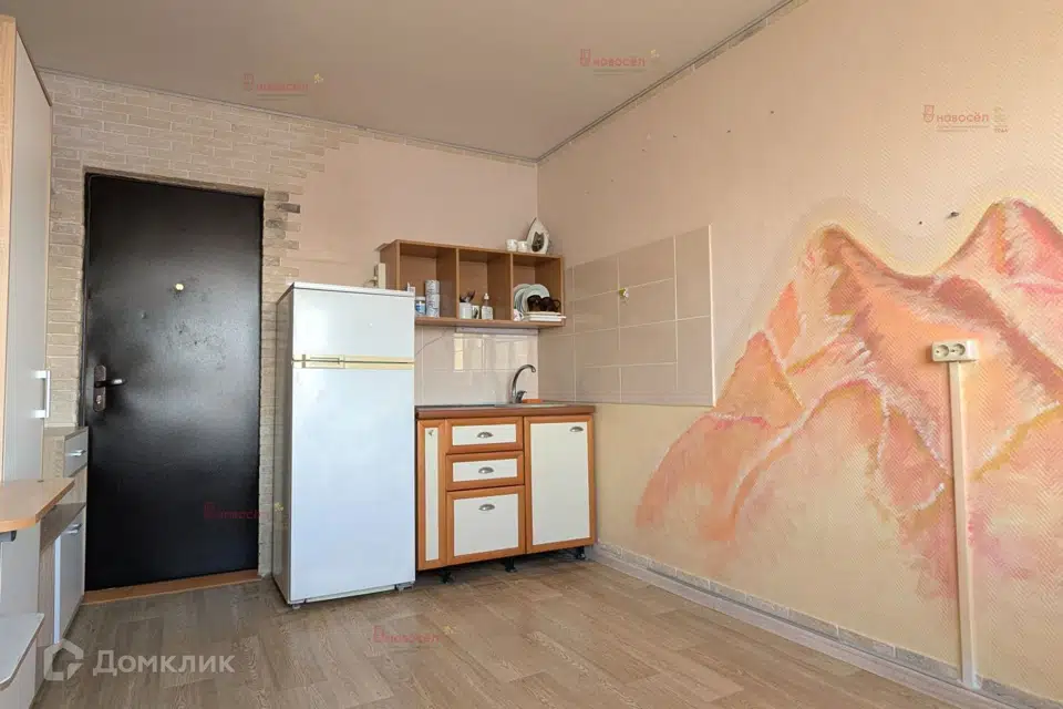 Продаётся комната в 5-комн. квартире, 11.5 м²