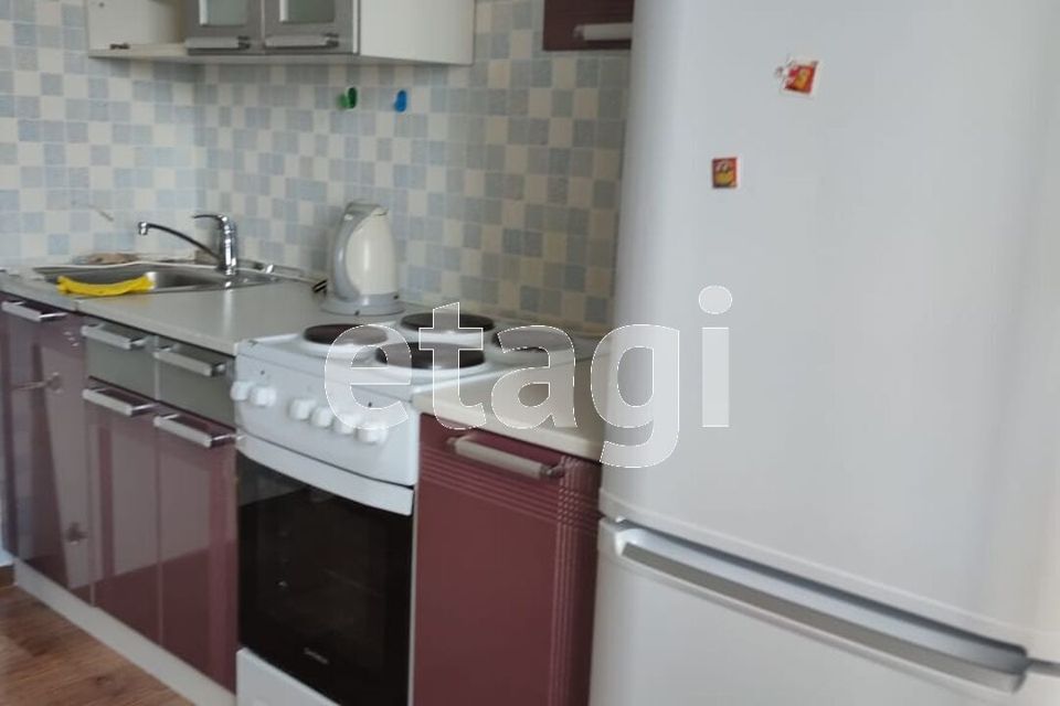 Сдаётся 1-комнатная квартира, 42 м²