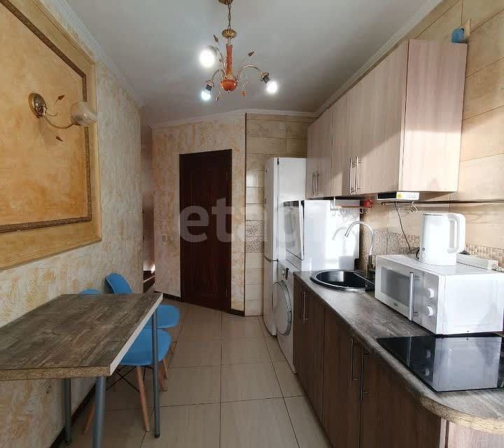 Продаётся 2-комнатная квартира, 49.2 м²