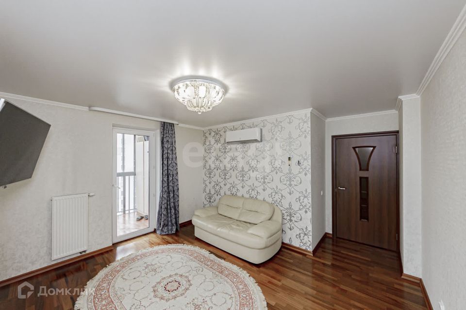 Продаётся 2-комнатная квартира, 56 м²
