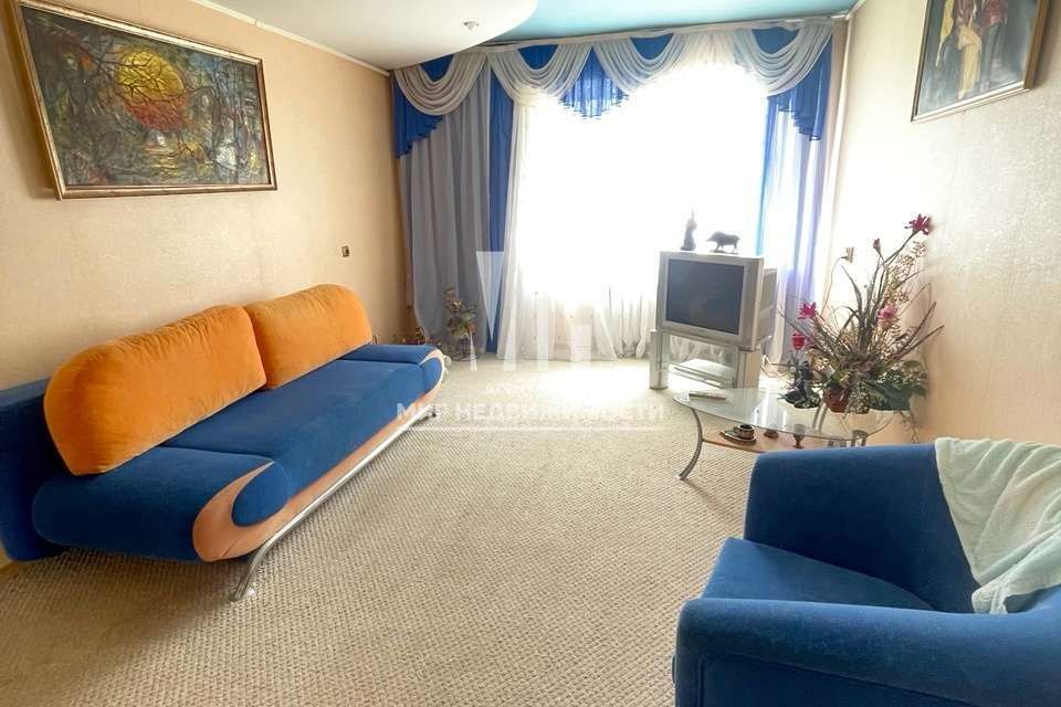 Продаётся 1-комнатная квартира, 39.8 м²