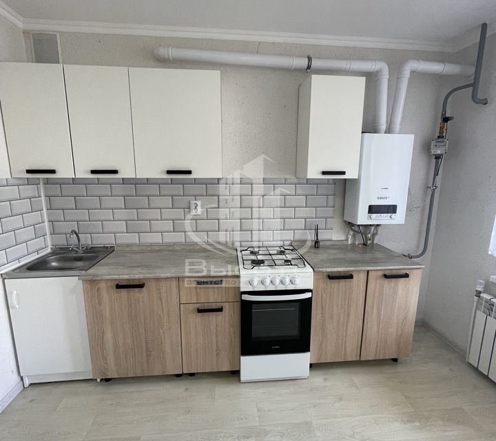 Продаётся 1-комнатная квартира, 37 м²