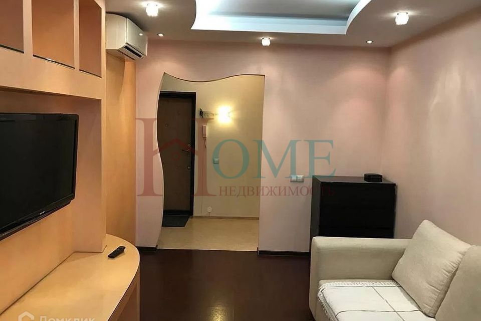 Сдаётся 1-комнатная квартира, 47 м²