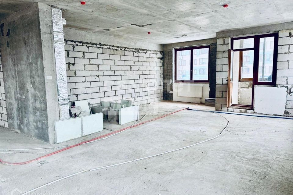 Продаётся 1-комнатная квартира, 108.2 м²