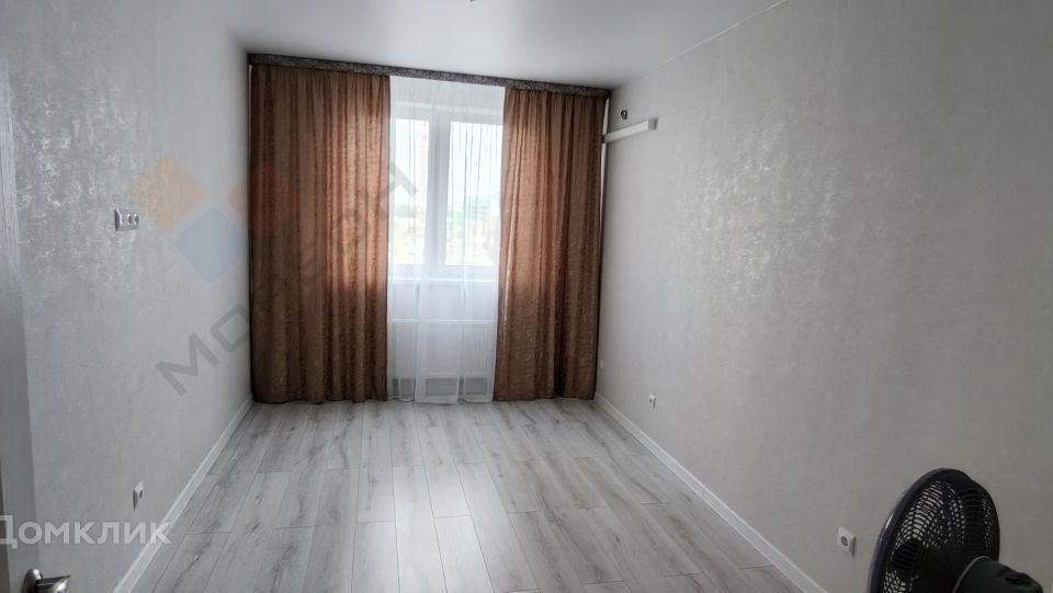 Продаётся 2-комнатная квартира, 55.6 м²