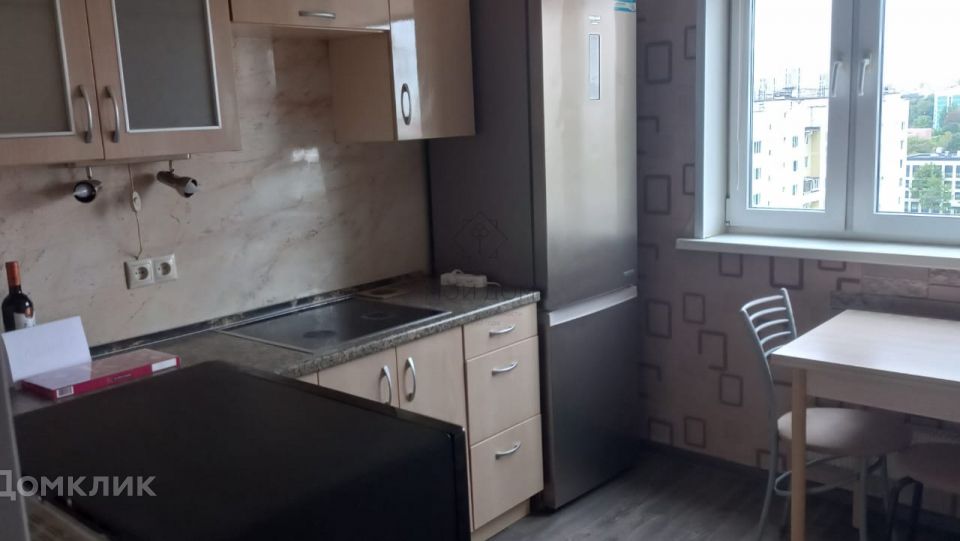 Сдаётся 2-комнатная квартира, 56 м²
