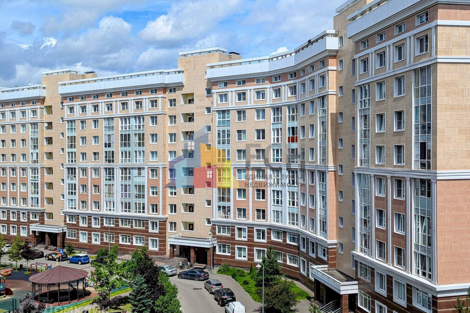 Продаётся 3-комнатная квартира, 81 м²