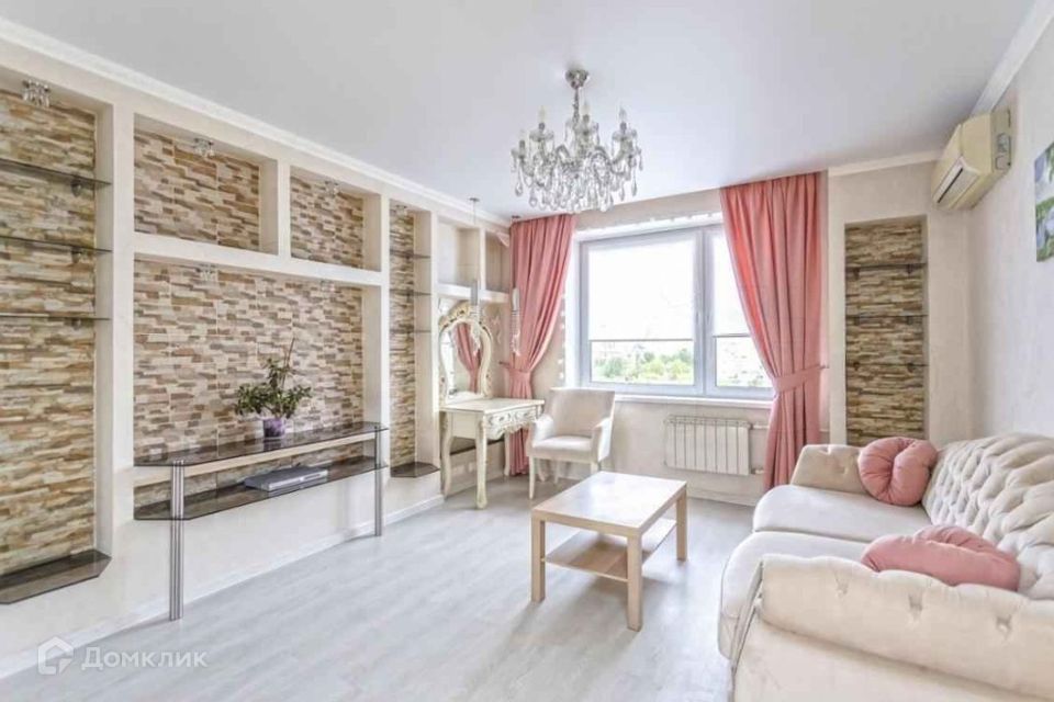 Продаётся 1-комнатная квартира, 35 м²