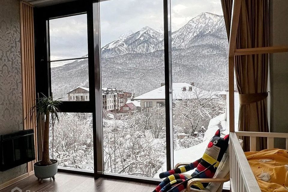 Продаётся 3-комнатная квартира, 65.5 м²