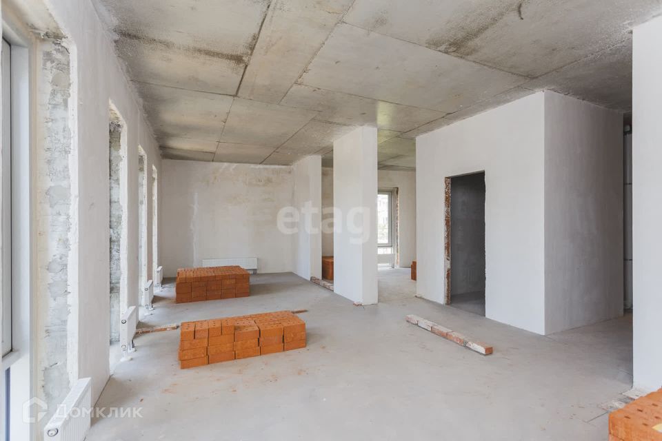 Продаётся 2-комнатная квартира, 61.89 м²