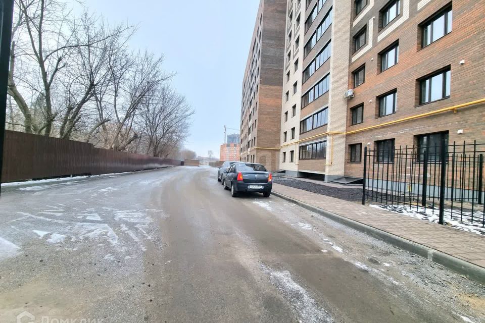 Продаётся 2-комнатная квартира, 69.7 м²
