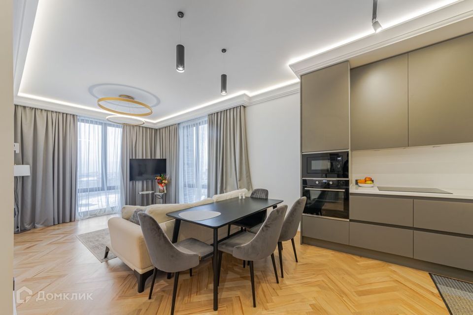 Сдаётся 2-комнатная квартира, 55 м²