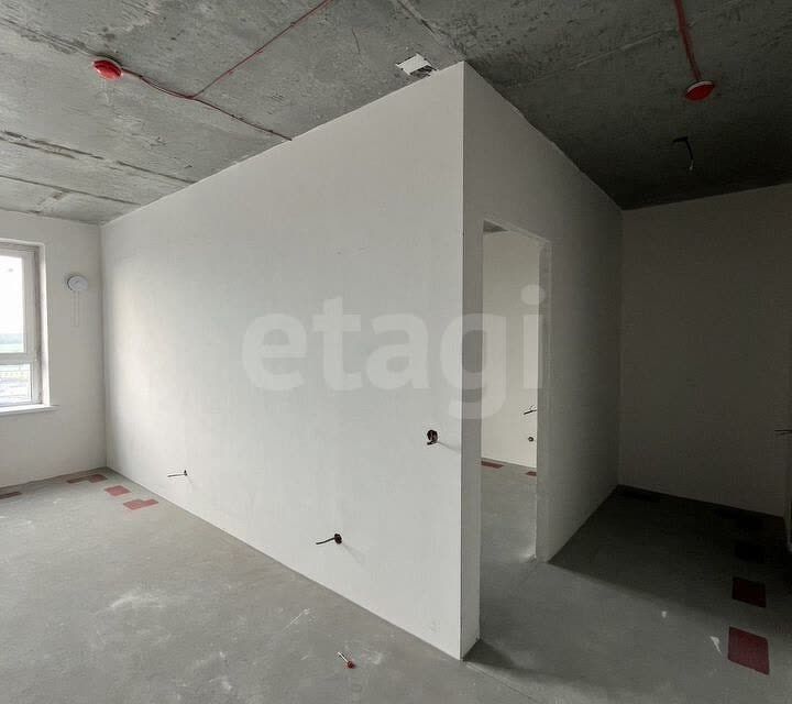 Продаётся 1-комнатная квартира, 42.5 м²