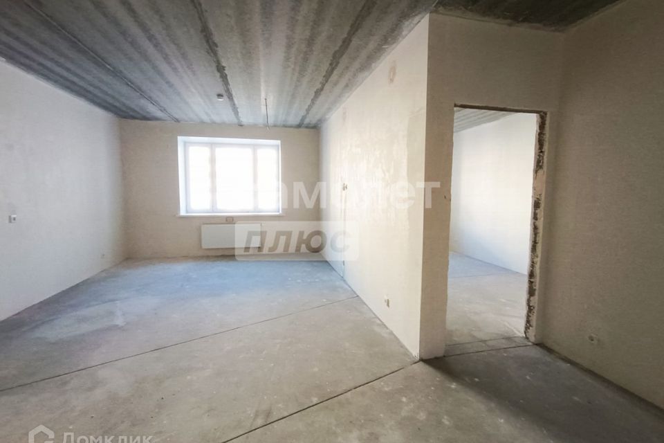 Продаётся 2-комнатная квартира, 69.8 м²