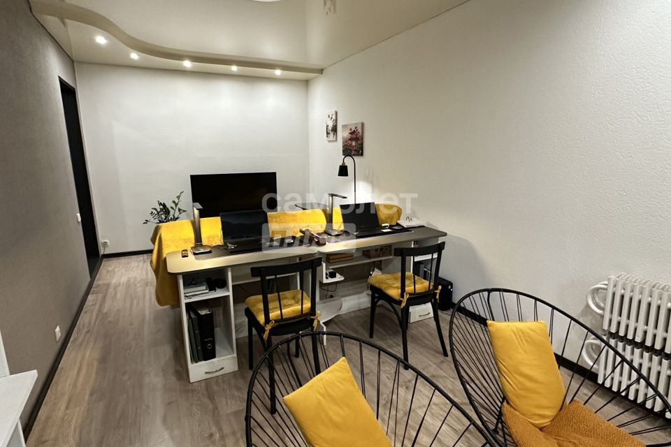 Продаётся 2-комнатная квартира, 53.4 м²