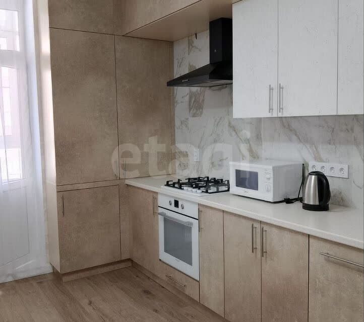 Продаётся 1-комнатная квартира, 41 м²
