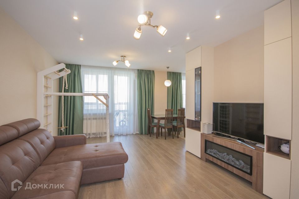Продаётся 3-комнатная квартира, 95.5 м²