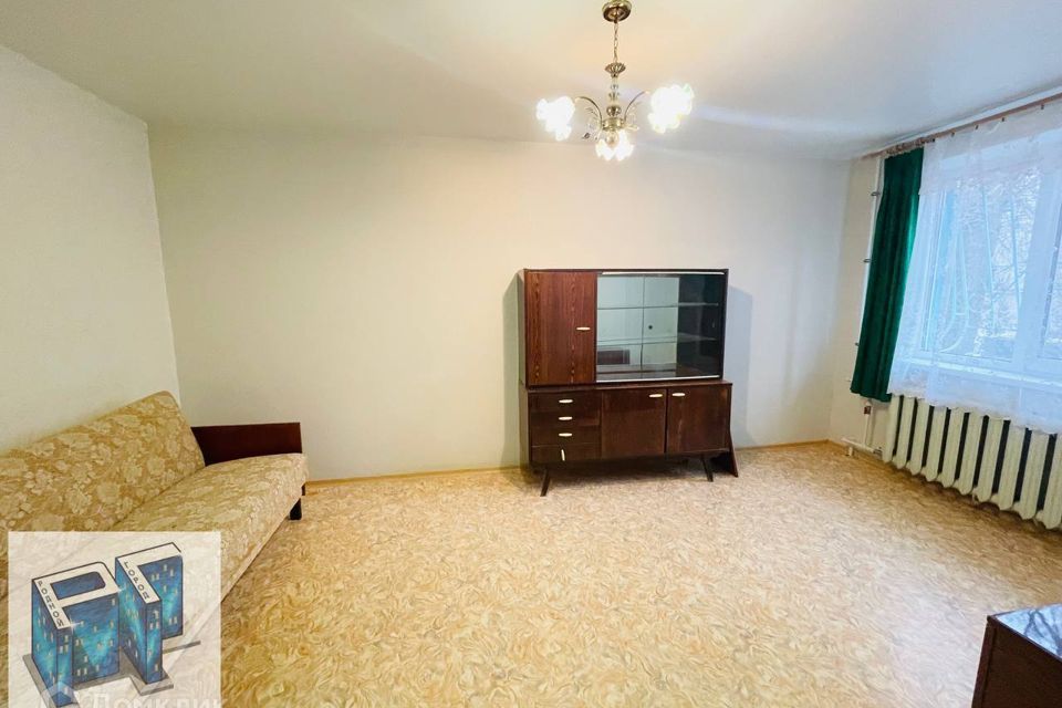 Продаётся 2-комнатная квартира, 43.3 м²
