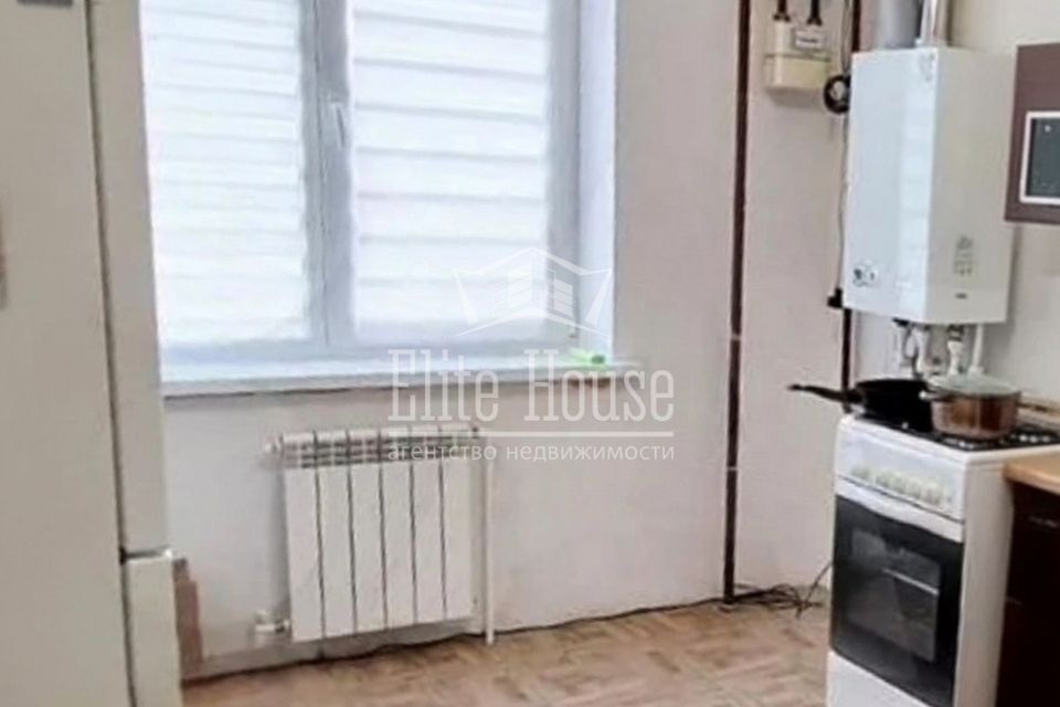 Продаётся 1-комнатная квартира, 37.9 м²