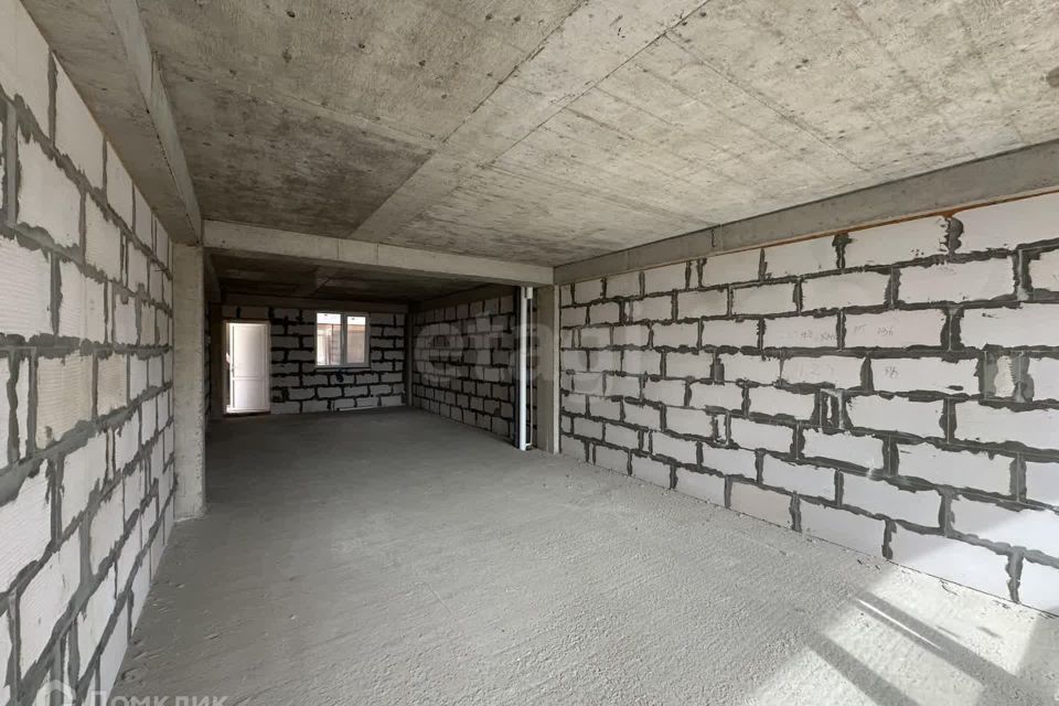 Продаётся студия, 60 м²