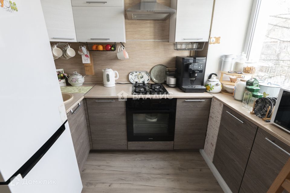 Продаётся 3-комнатная квартира, 62.2 м²