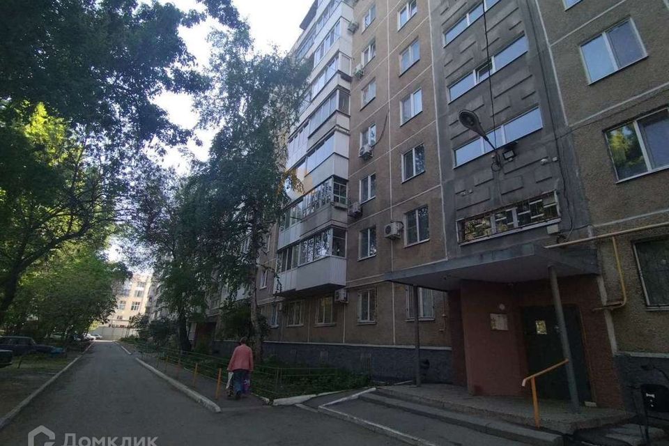 Продаётся 3-комнатная квартира, 56 м²