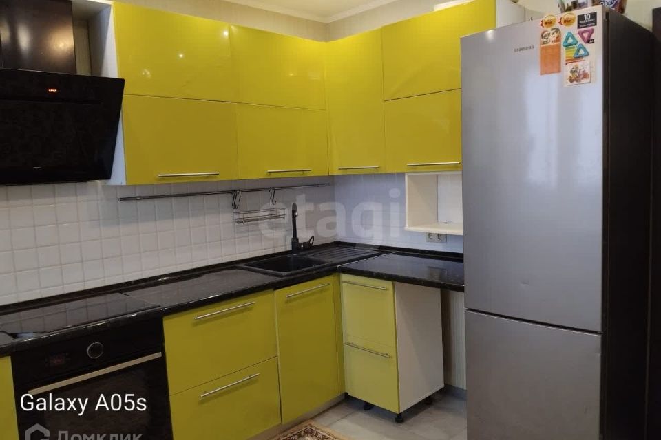 Продаётся 2-комнатная квартира, 60.1 м²