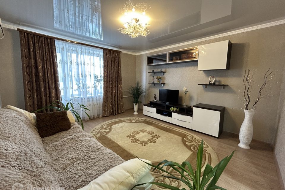 Продаётся 3-комнатная квартира, 64 м²