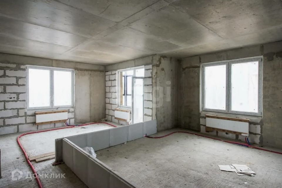 Продаётся 1-комнатная квартира, 42.5 м²