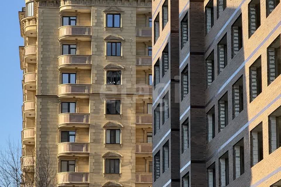 Продаётся 1-комнатная квартира, 52 м²