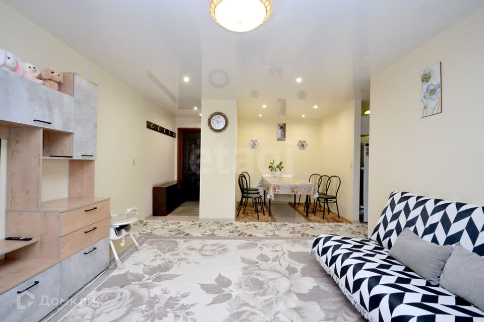 Продаётся 3-комнатная квартира, 66.7 м²