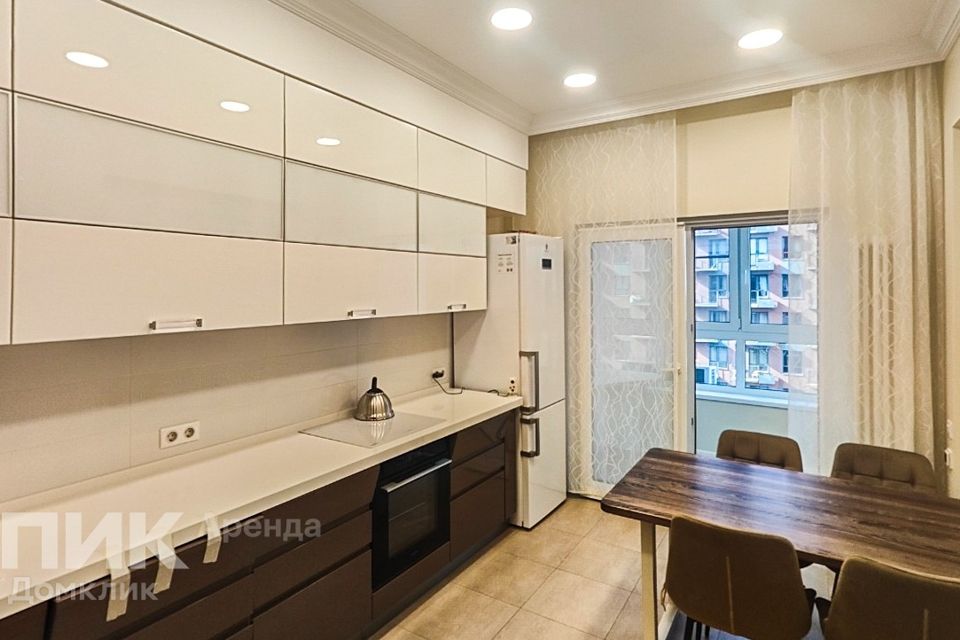 Сдаётся 2-комнатная квартира, 66.4 м²
