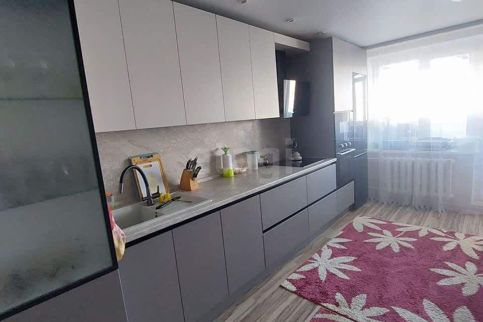 Продаётся 3-комнатная квартира, 89.7 м²
